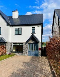 3 Ard an Locha, Lake Road, Moate, Co. Westmeath.